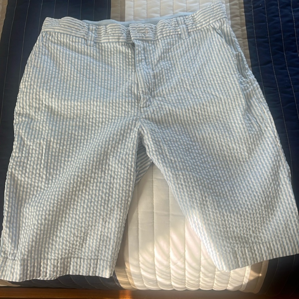 Boys vineyard Vines seersucker  shorts size 14